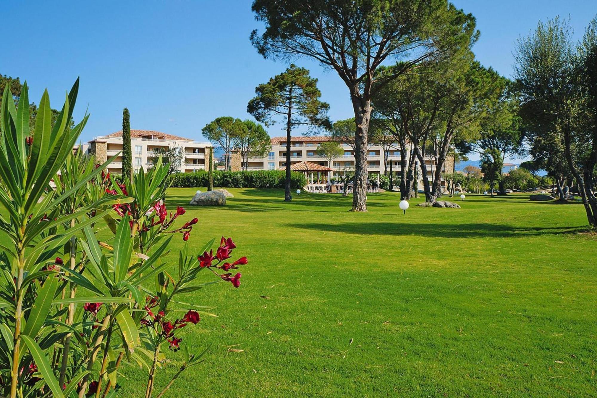 Residence Salina Bay Porto Vecchio Apartment Garden Side Bagian luar foto